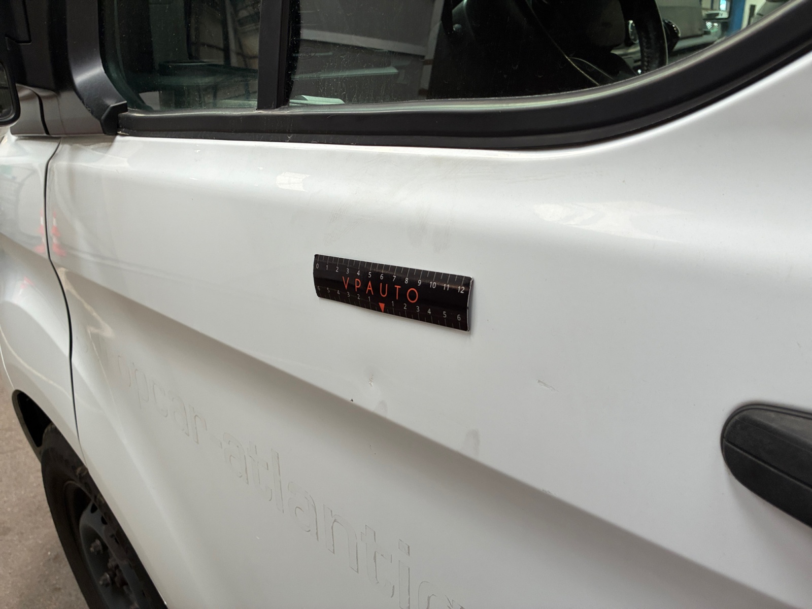 FORD TRANSIT CUSTOM KOMBI TPMR 320 L2H1 2.0 EcoBlue 130 Trend Business 2020