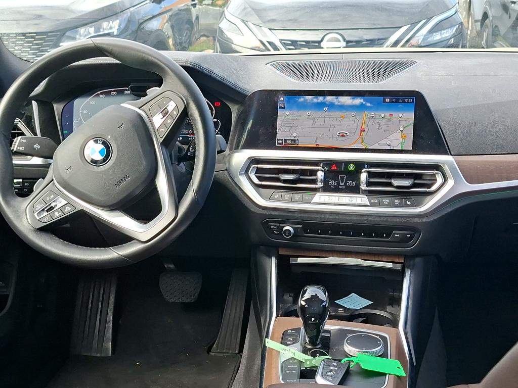 BMW SERIE 3 TOURING G21 330e 292 ch BVA8 Luxury 2021