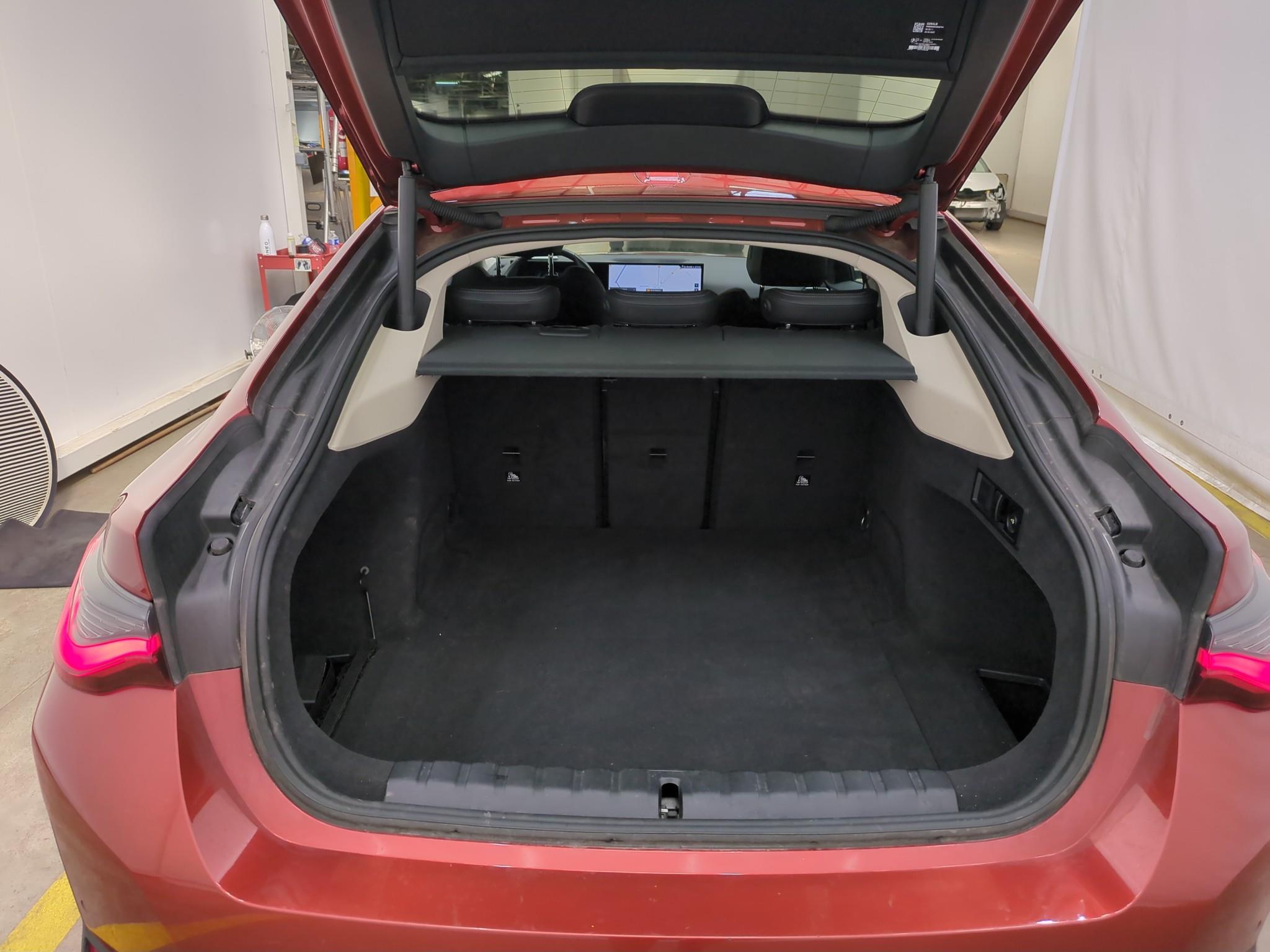 BMW i4 G26 eDrive40 340 ch BVA Business Design 2023