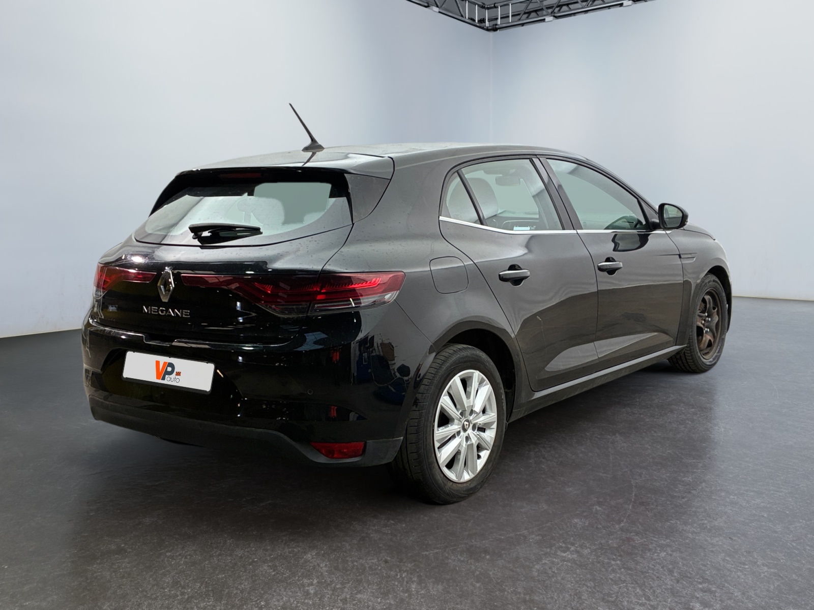 RENAULT Mégane IV Berline Blue dCi 115 EDC - 20 Business 2021