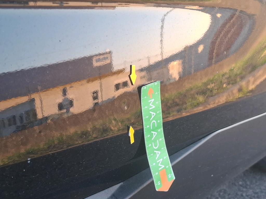 PEUGEOT 408 PHEV 180 e-EAT8 Allure 2024
