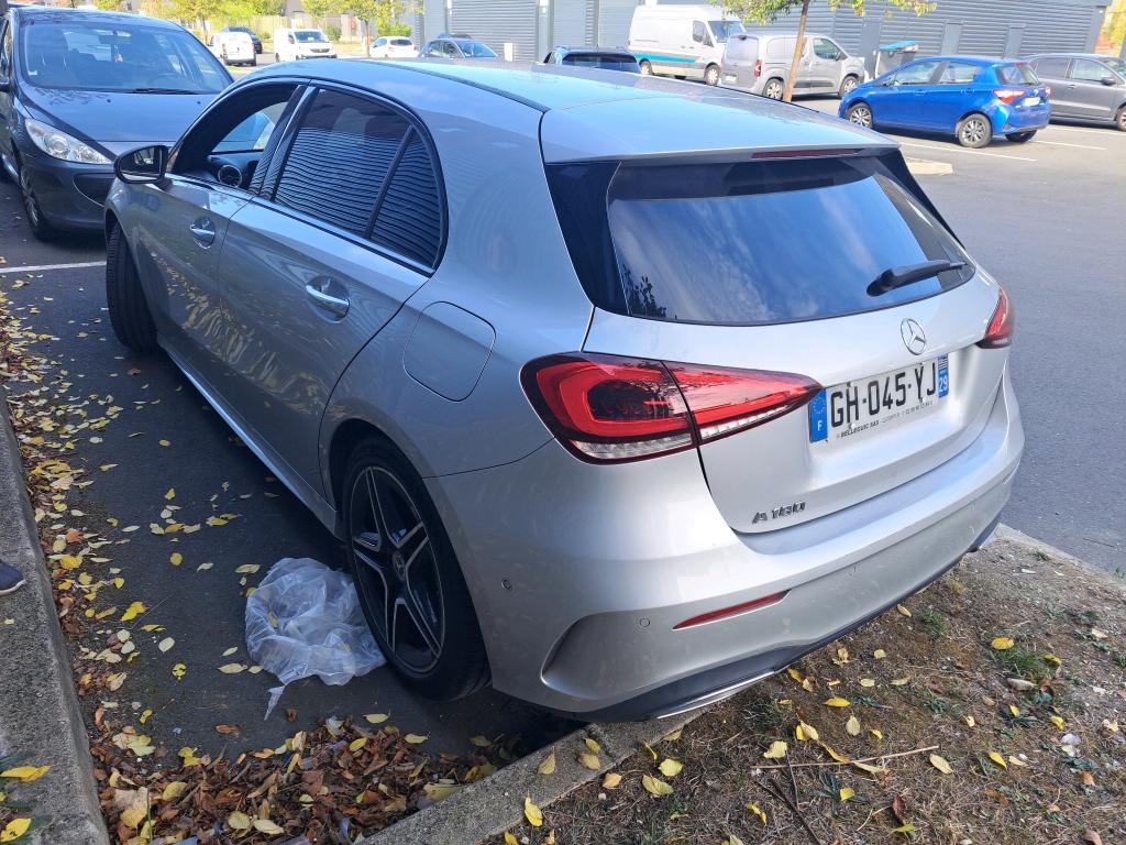 MERCEDES-BENZ CLASSE A 180 7G-DCT AMG Line 2022
