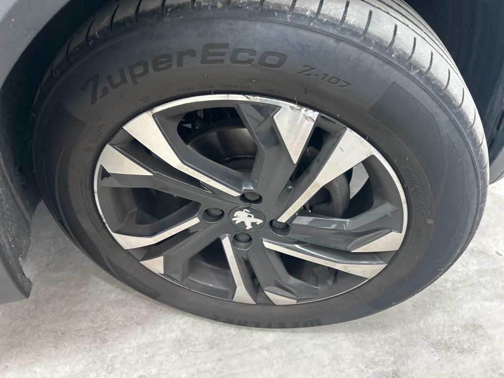 PEUGEOT 2008 PureTech 130 S&S EAT8 Allure Pack 2023