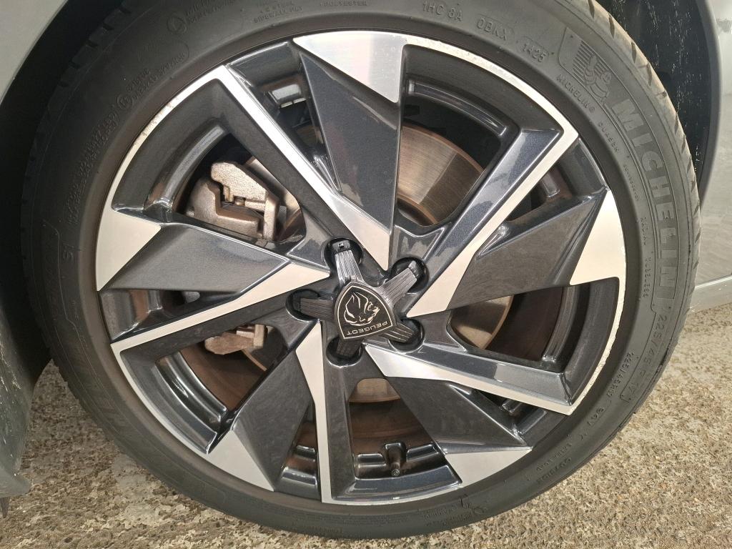 PEUGEOT 308 PHEV 180 e-EAT8 Allure 2025