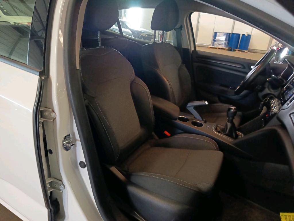 RENAULT MEGANE SOCIETE IV BLUE DCI 95 AIR NAV 2P 2021