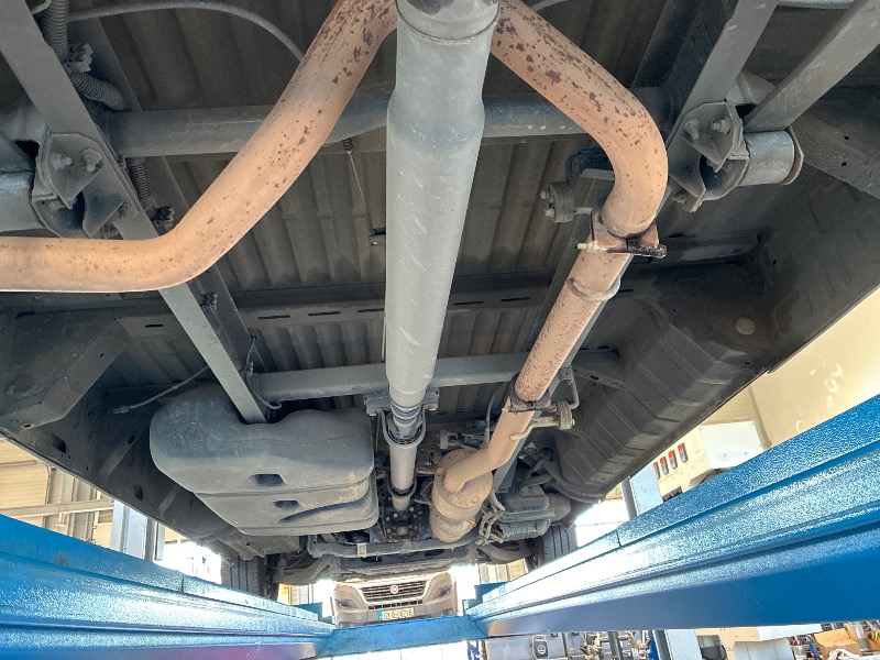 IVECO 35S14V16 2.3 140 ch Pack business ouverture portes 270 degrés 2023