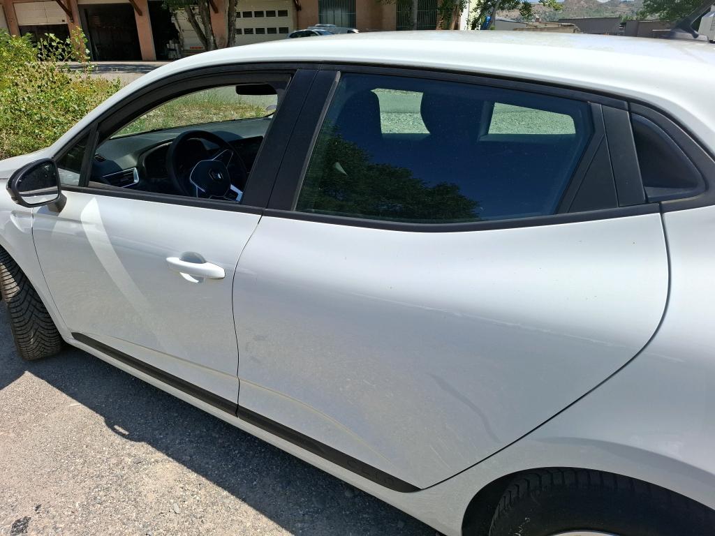 RENAULT CLIO V TCe 90 Equilibre 2023