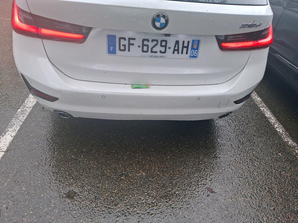 BMW SERIE 3 Touring 318d 150 ch BVA8 Business Design 2022