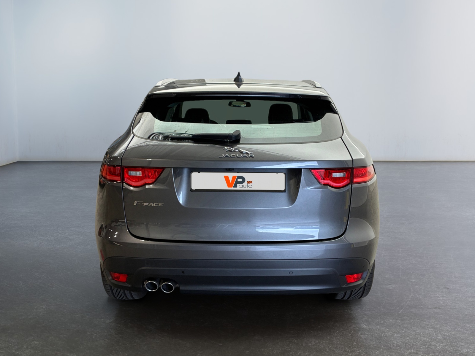 JAGUAR F-Pace 2.0 D - 180 ch AWD BVA8 Prestige Prestige 2018