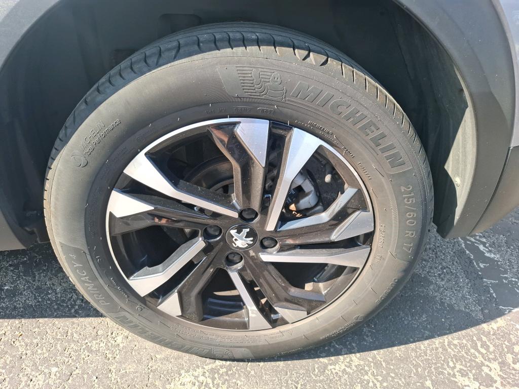 PEUGEOT 2008 BlueHDi 130 S&S EAT8 Allure 2022