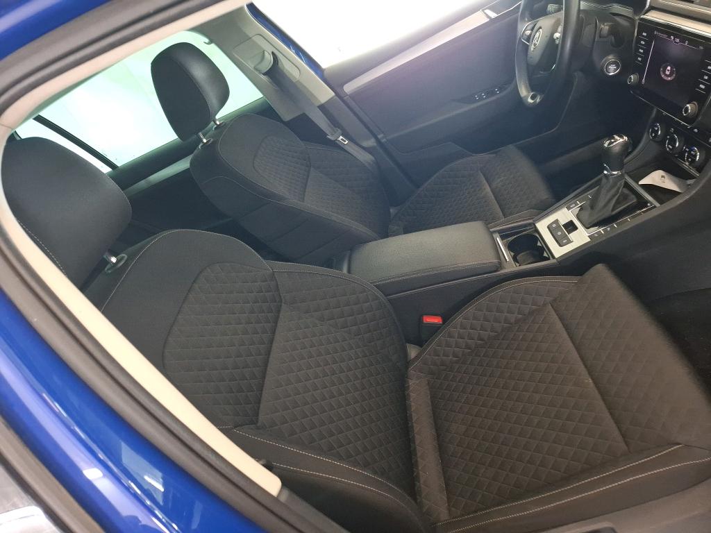 SKODA SUPERB COMBI 2.0 TDI 150 SCR DSG7 Business 2023