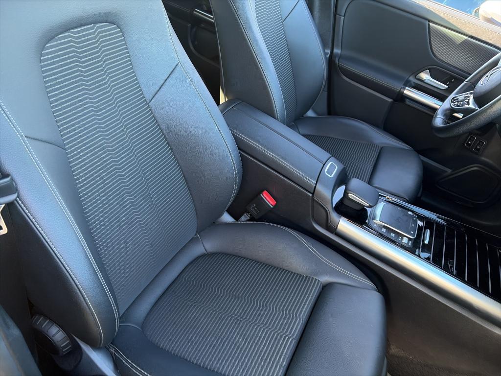 MERCEDES-BENZ GLA 250 e 8G-DCT Progressive Line 2021