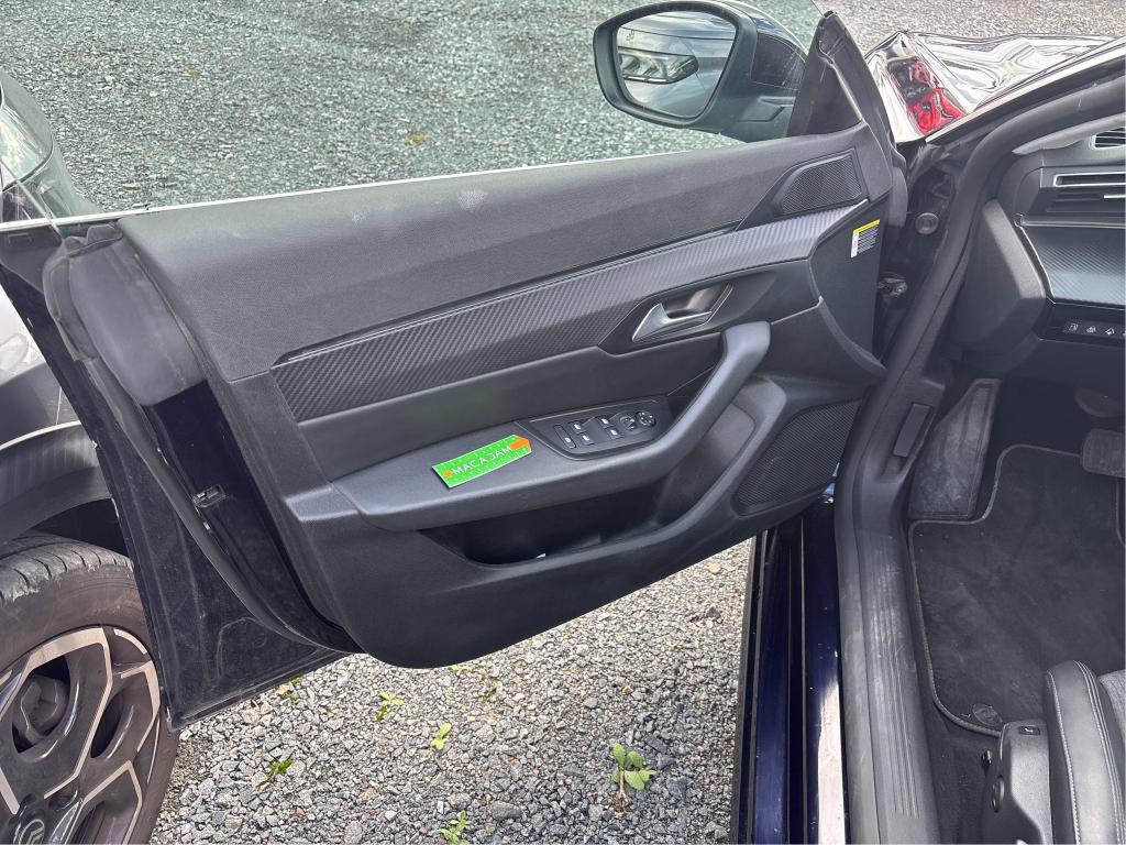 PEUGEOT 508 SW Hybrid 225 e-EAT8 Allure Business 2021