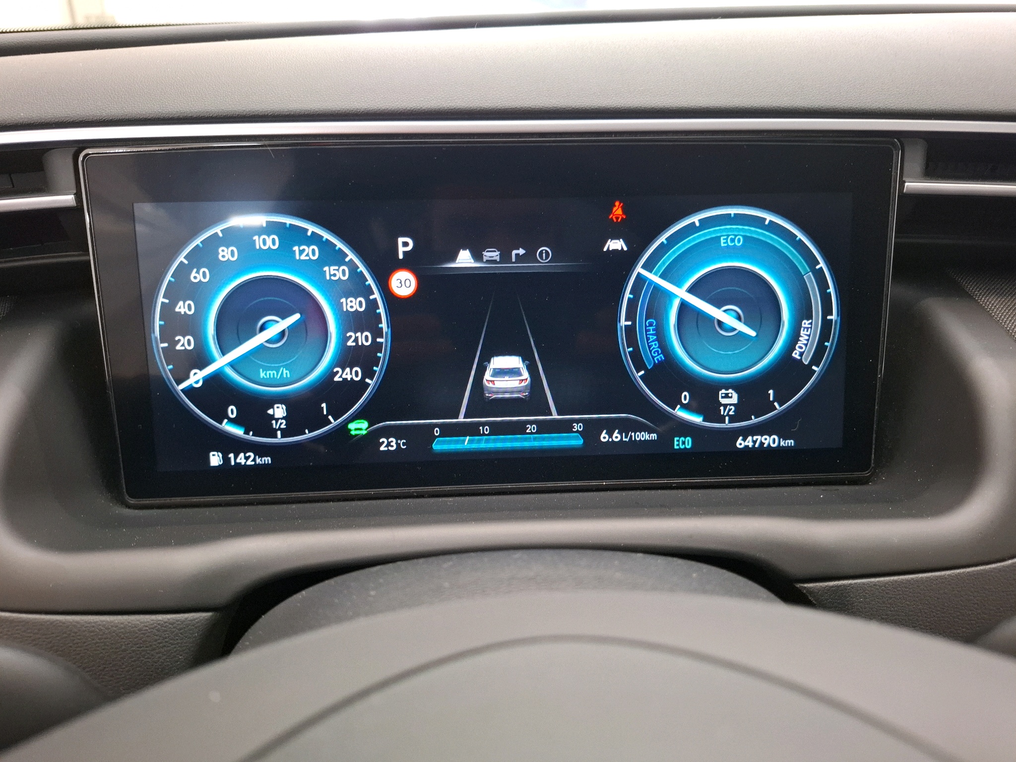 HYUNDAI TUCSON 1.6 T-GDI 215 Hybrid BVA6 Executive 2024