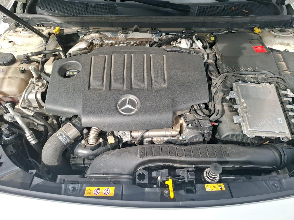 MERCEDES-BENZ CLASSE A 180 d Business Line 2024