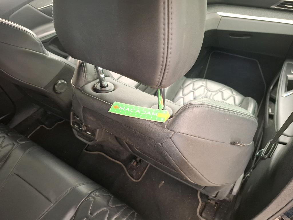 PEUGEOT 3008 Hybrid 225 e-EAT8 Allure Pack 2023