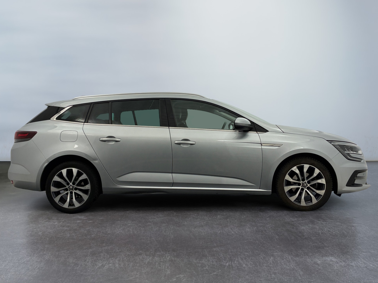 RENAULT MÉGANE MEGANE IV Estate TCe 140 EDC Techno 2023