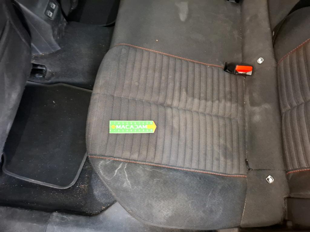 PEUGEOT 2008 PureTech 130 S&S EAT8 Active Pack 2022