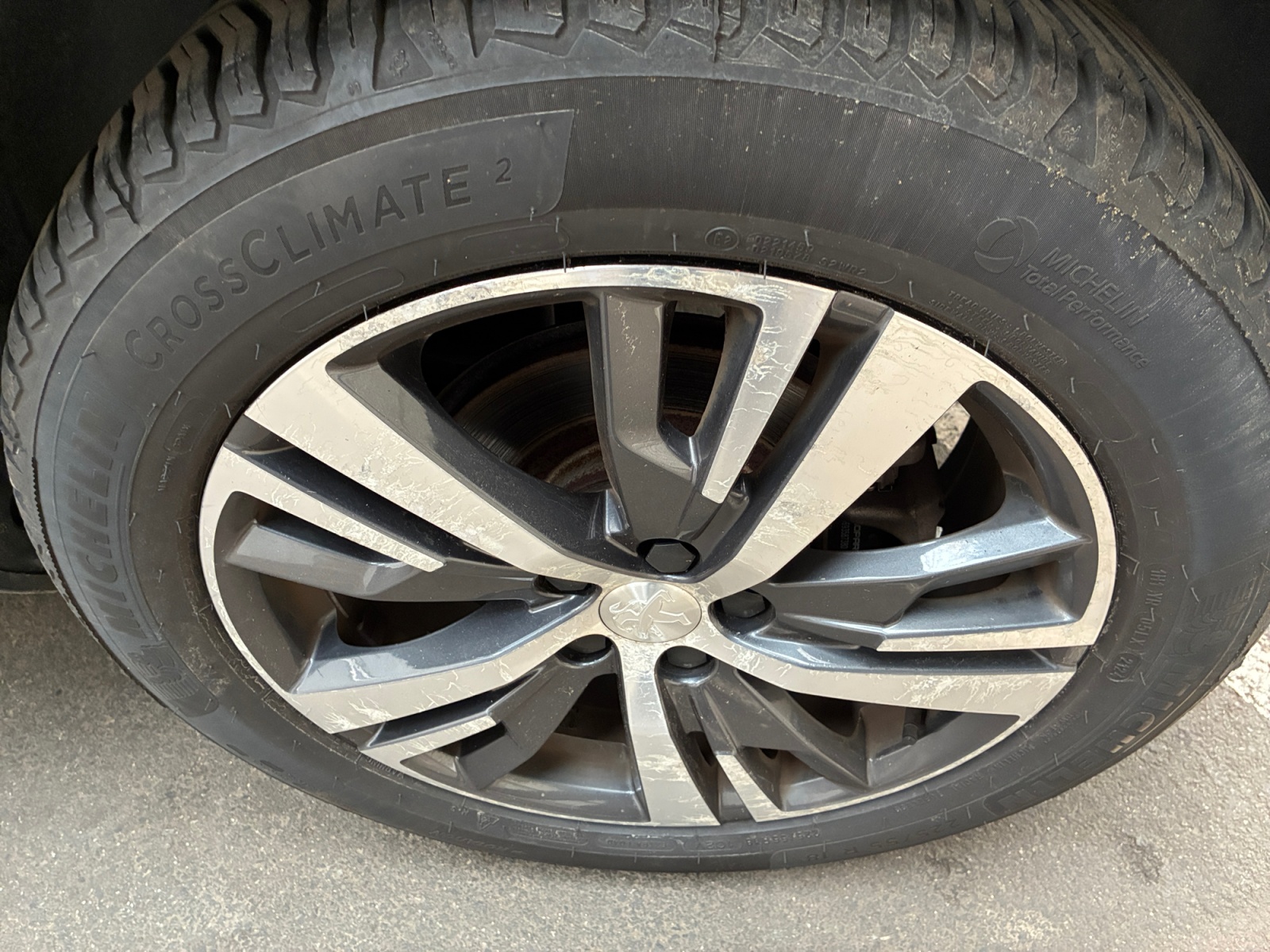 PEUGEOT 3008 BlueHDi 130ch S&S BVM6 Allure Pack 2021