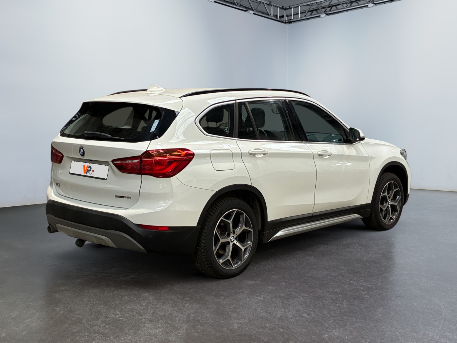 BMW X1 sDrive 18i 140 ch xLine 2018