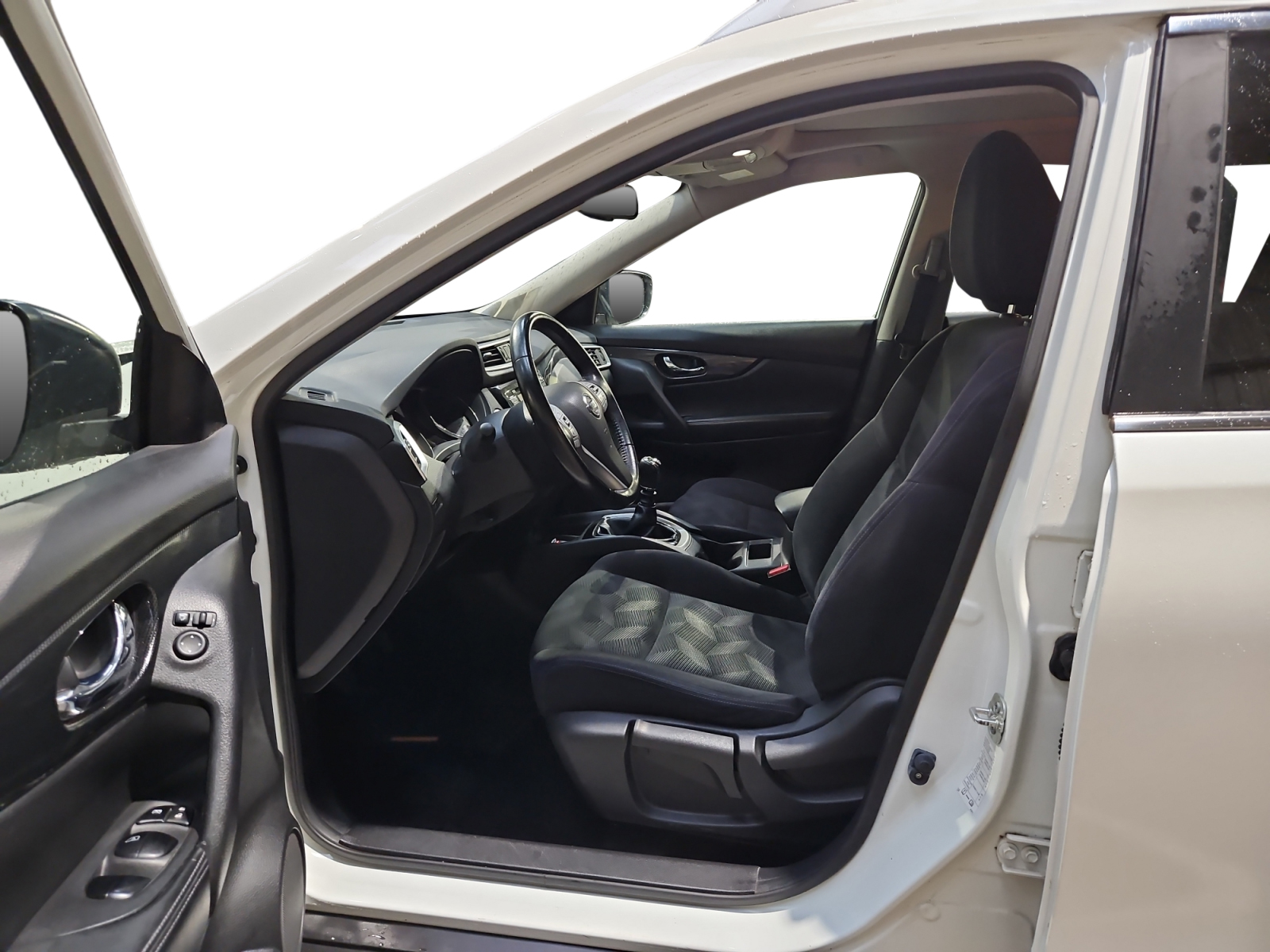 NISSAN X-TRAIL 1.6 dCi 130 7pl Xtronic N-Connecta 2016