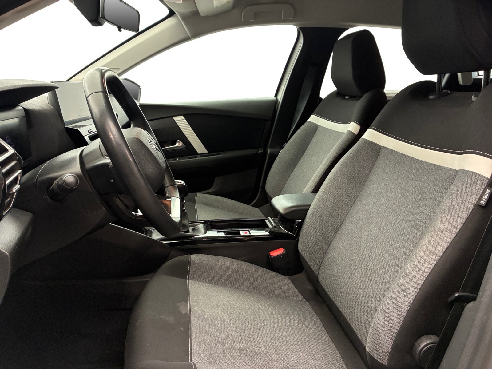 CITROEN C4 ENTREPRISE SOCIETE BLUEHDI 110 S&S BVM6 FEEL NAV BUSINESS R 2022