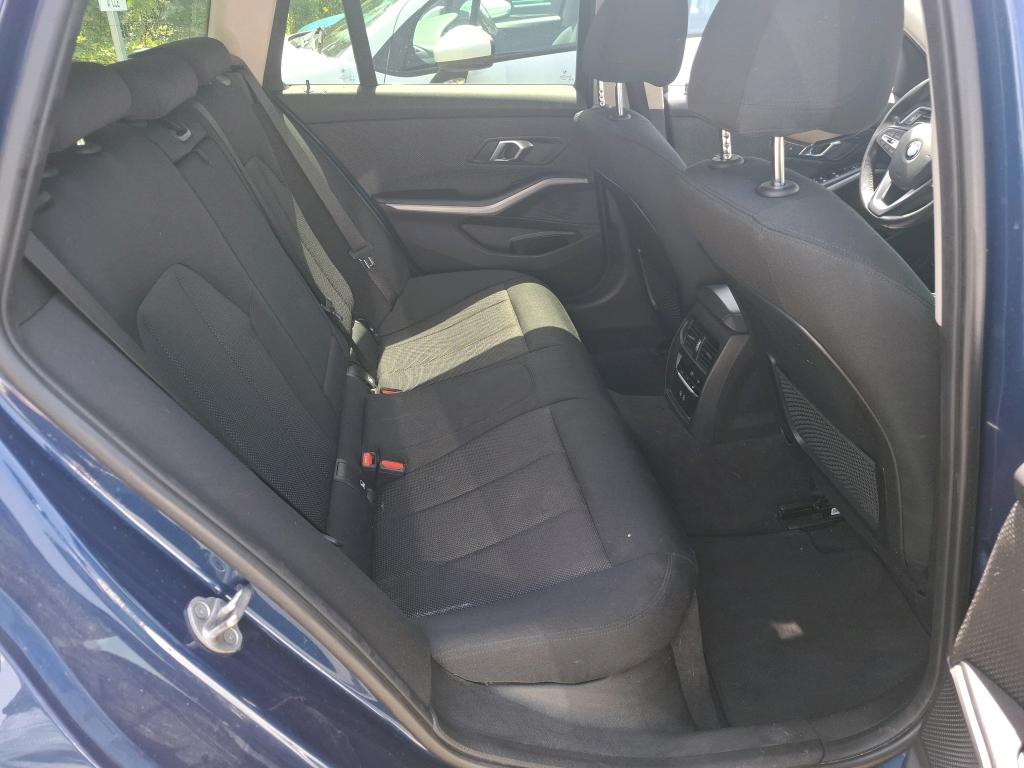 BMW SERIE 3 TOURING G21 LCI 318d 150 ch BVA8 - 2023