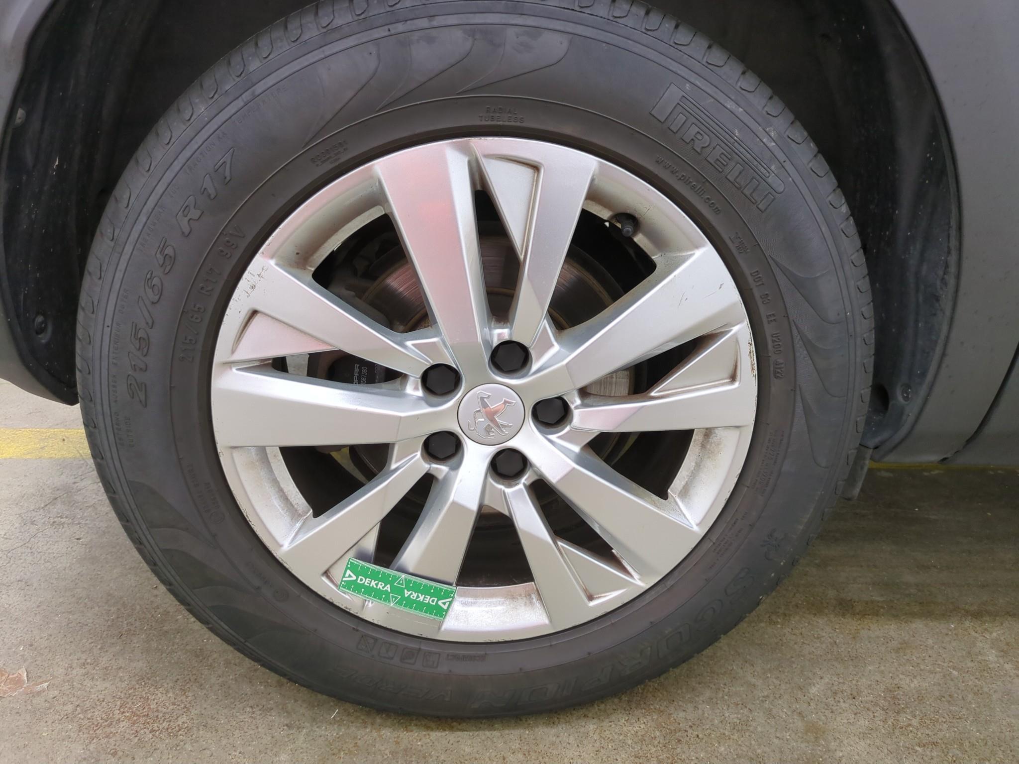 PEUGEOT 3008 Puretech 130ch S&S EAT8 Active Pack 2022
