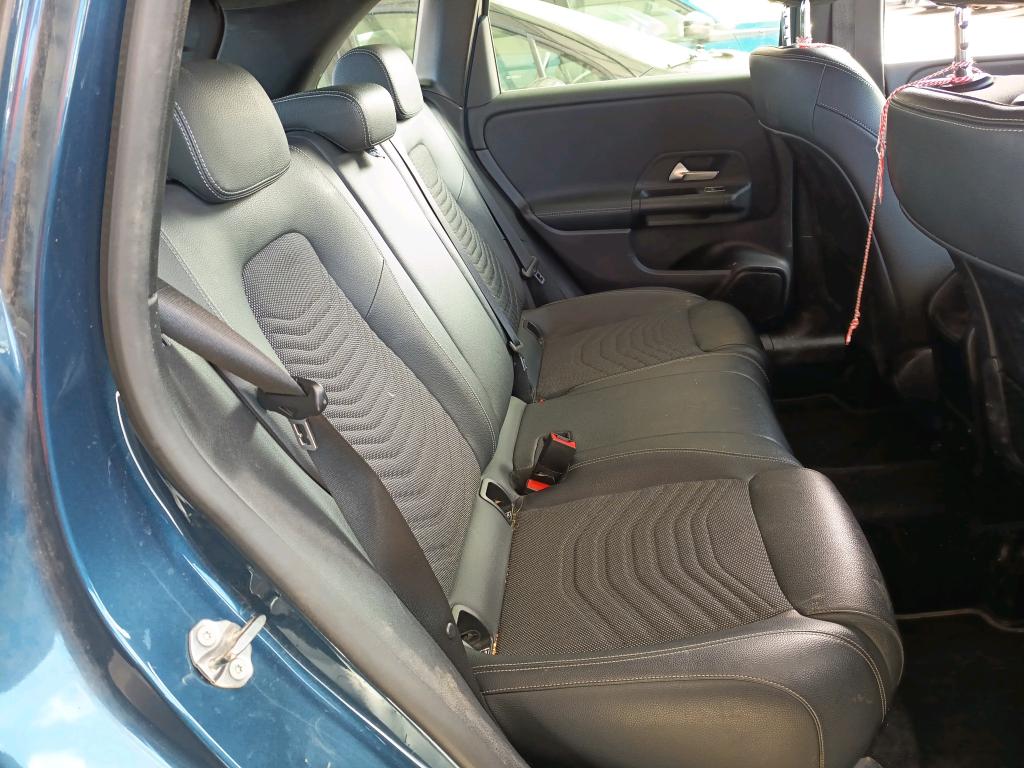 MERCEDES-BENZ MERCEDES CLASSE B 180 7G-DCT Style Line Edition 2022