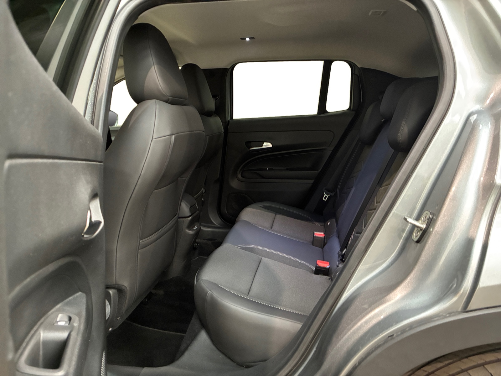 JEEP AVENGER ELECTRIQUE 115 kW 4x2 1st Edition 2023
