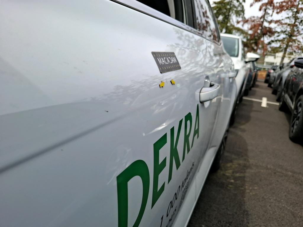 RENAULT MÉGANE MEGANE IV Berline TCe 140 EDC Techno 2023