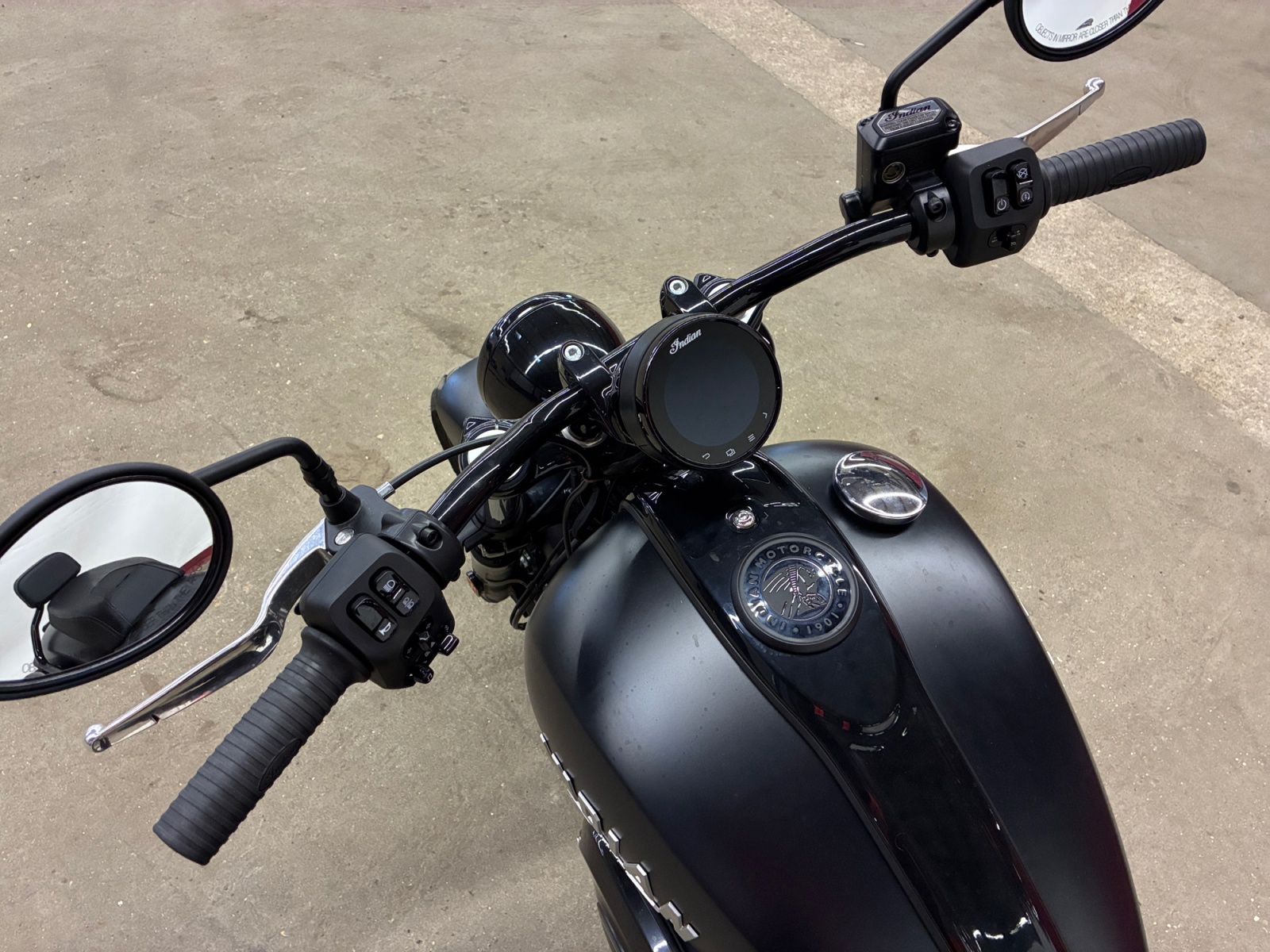  INDIAN Chief Dark Horse 1890 2023