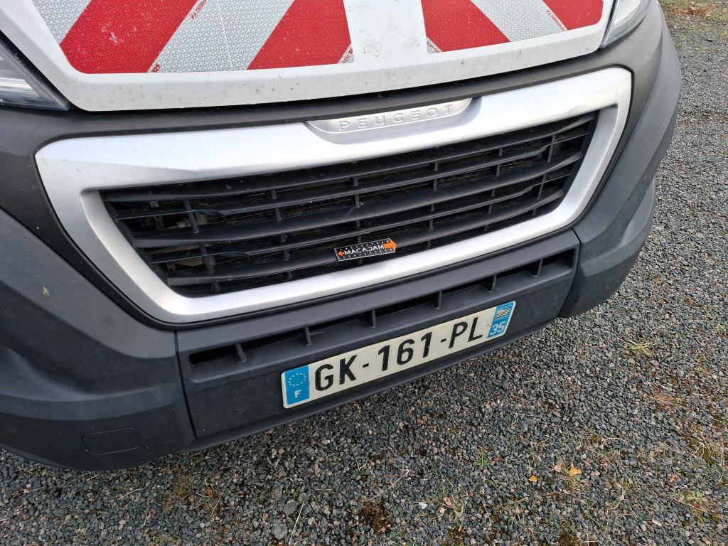 PEUGEOT BOXER TOLE 335 L2H2 BLUEHDI 140 S&S ASPHALT 2022