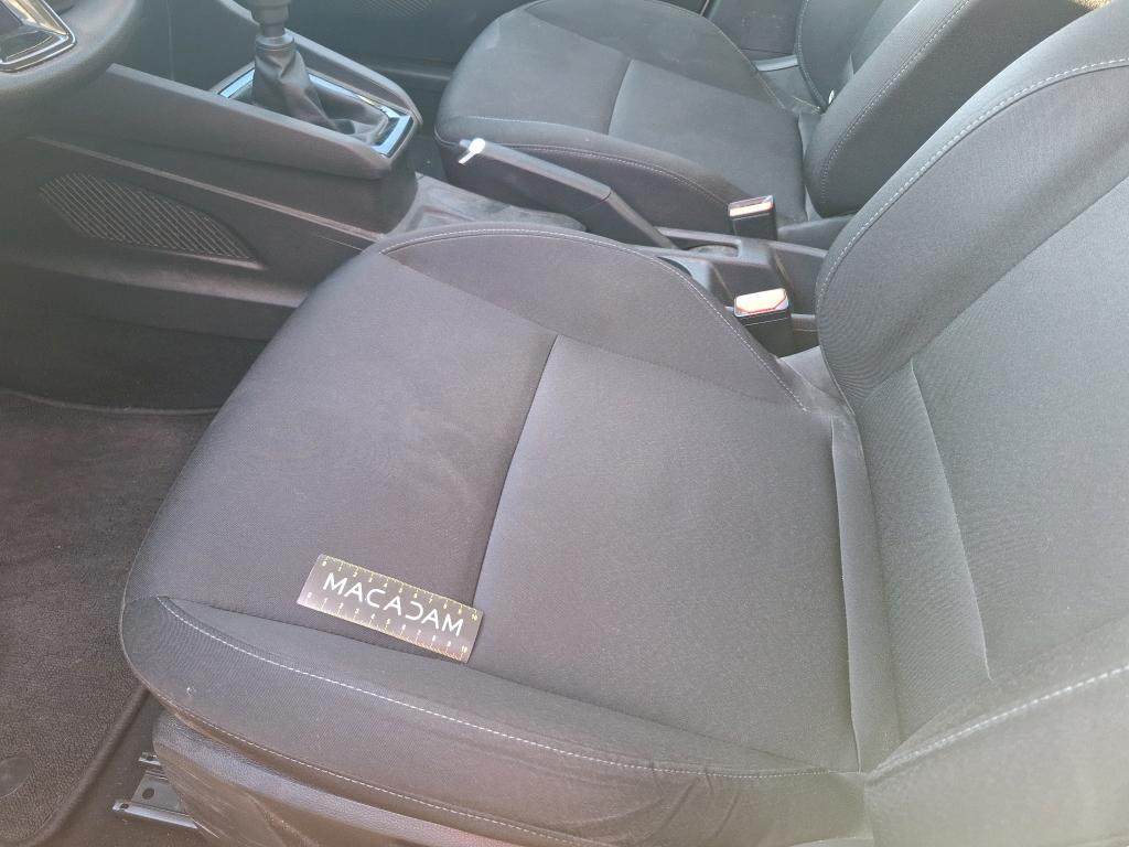 RENAULT CLIO SOCIETE BLUE DCI 100 - 21N AIR NAV 2022