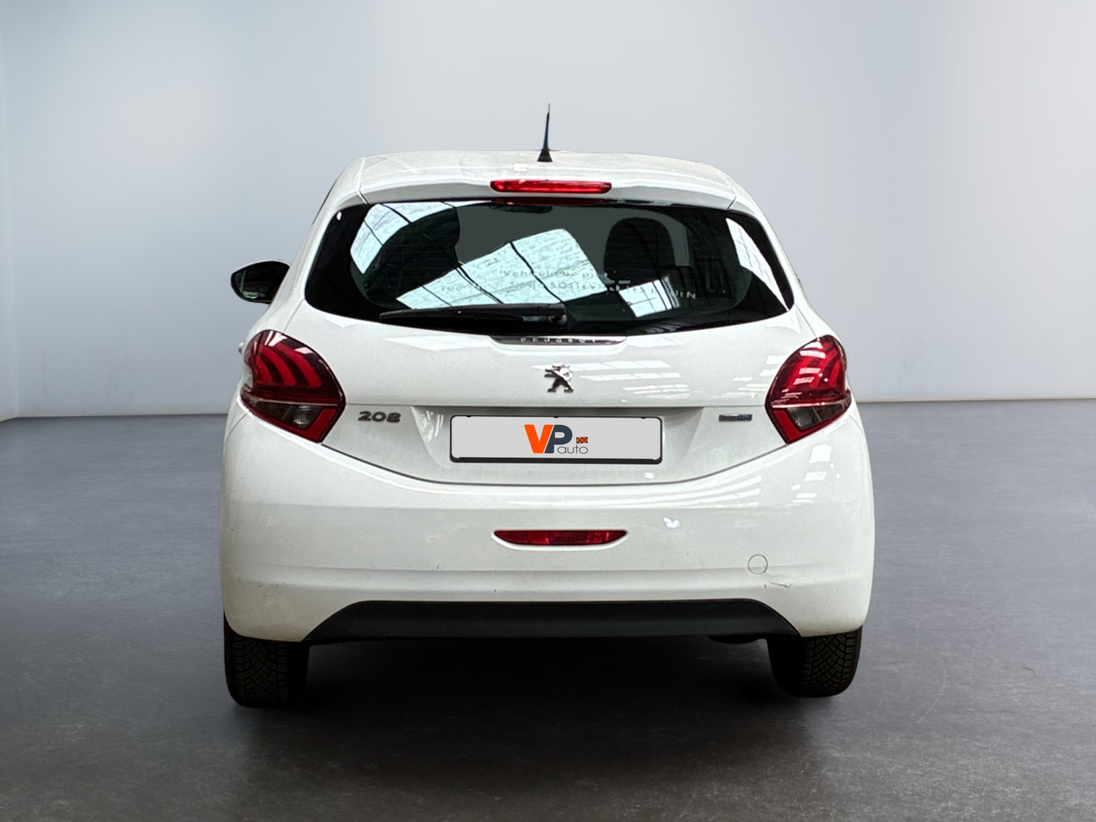 PEUGEOT 208 1.6 BlueHDi 75ch BVM5 Active 2015
