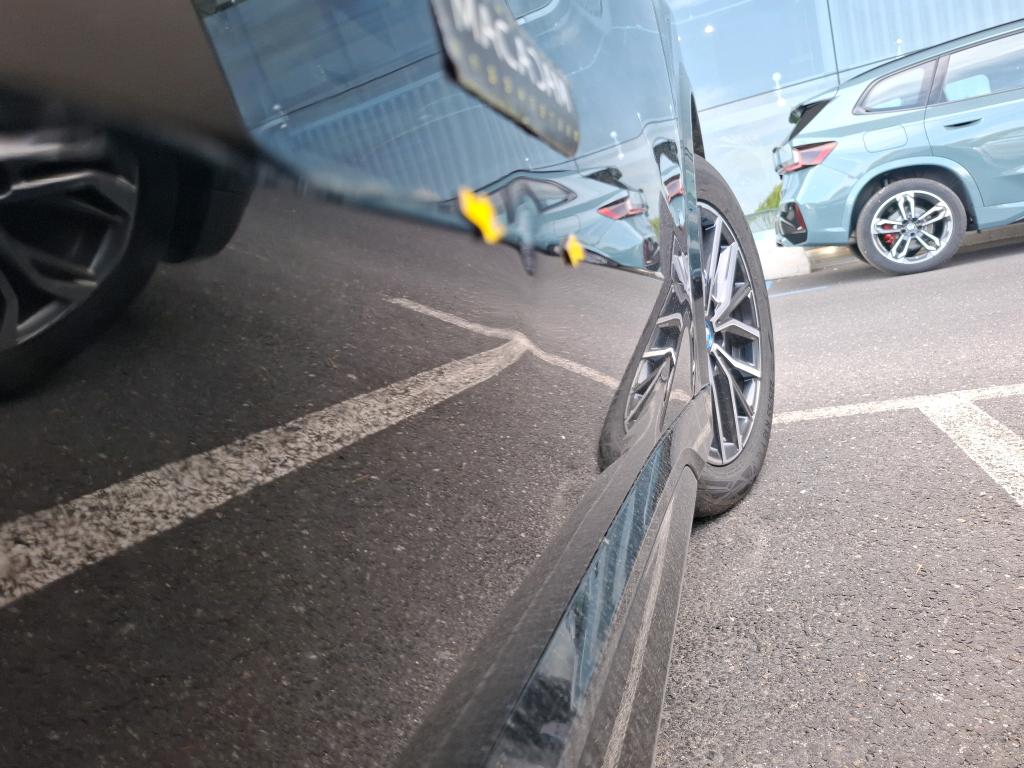 BMW X1 iX1 U11 eDrive20 204ch BVA M Sport 2024