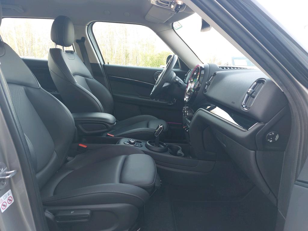MINI COUNTRYMAN F60 LCI 136 ch BVA7 Cooper Essential 2023