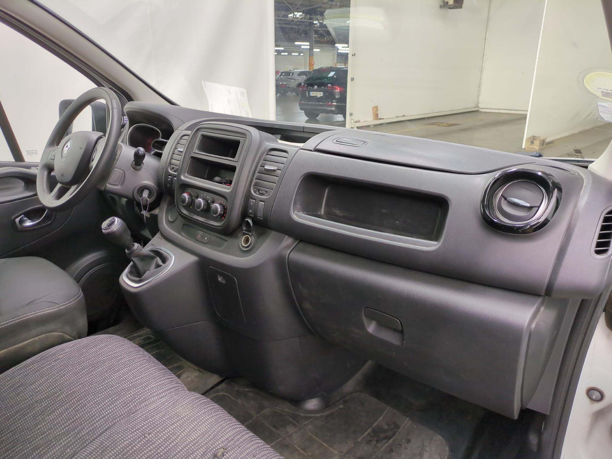 RENAULT TRAFIC FOURGON FGN L2H1 1300 KG DCI 120 GRAND CONFORT 2021