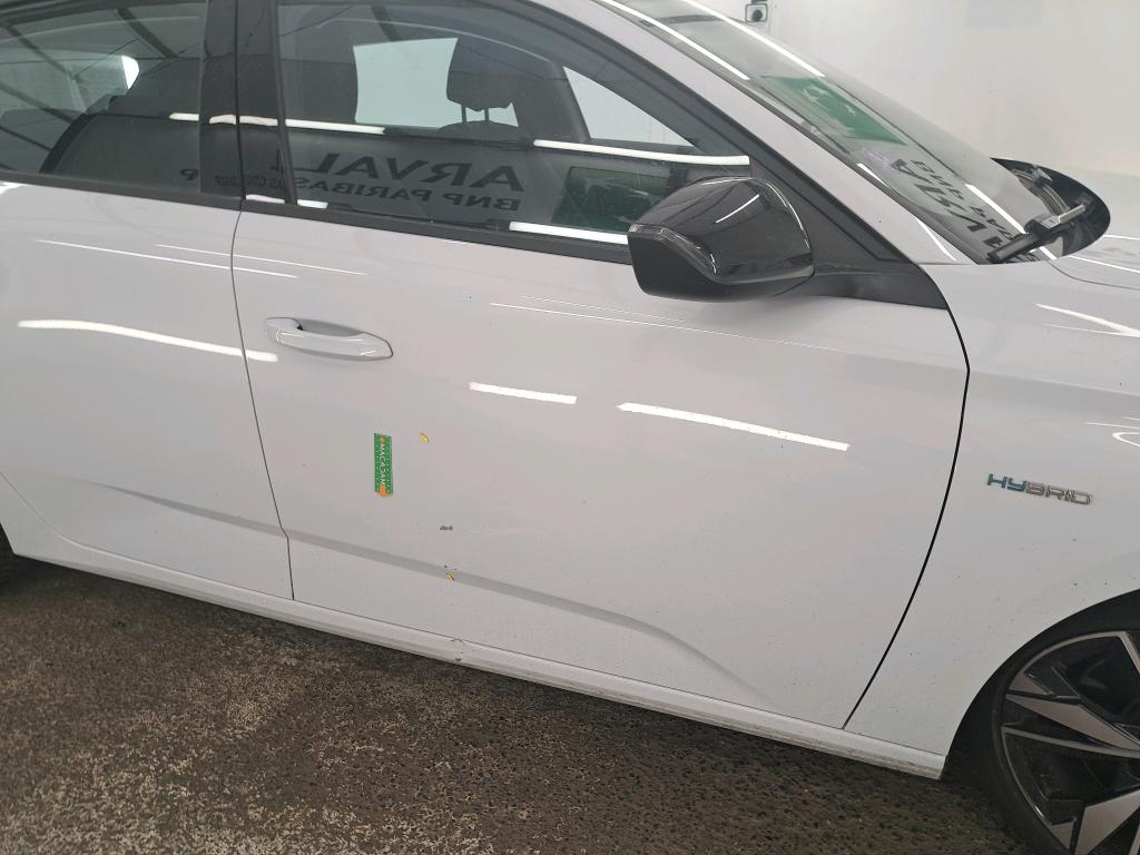 PEUGEOT 308 PHEV 180 e-EAT8 Active Pack 2023