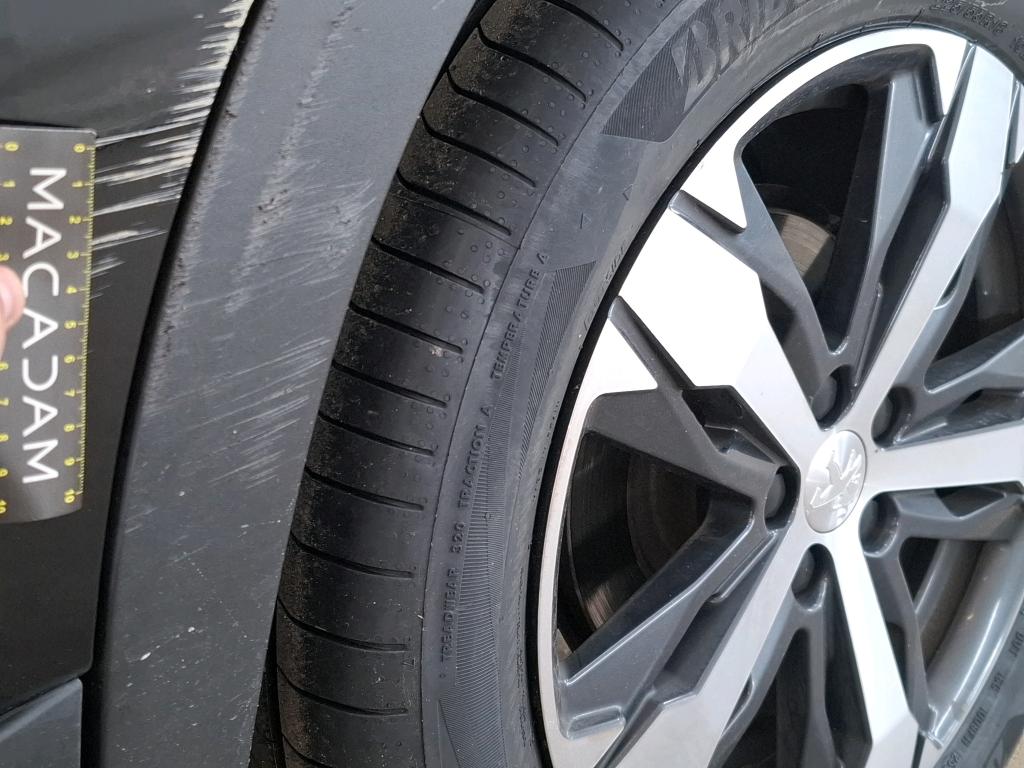 PEUGEOT 5008 PureTech 130ch S&S EAT8 Crossway 2019