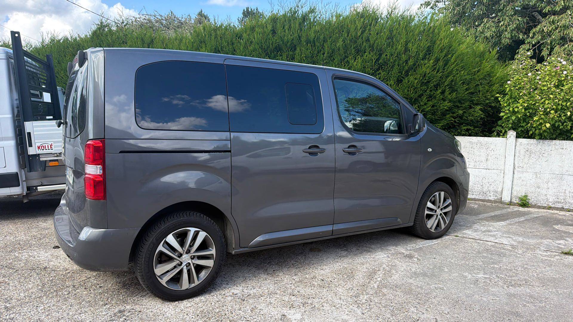PEUGEOT Traveller Compact 1.6 BlueHDi 115ch S&S BVM6 Active Active 2017