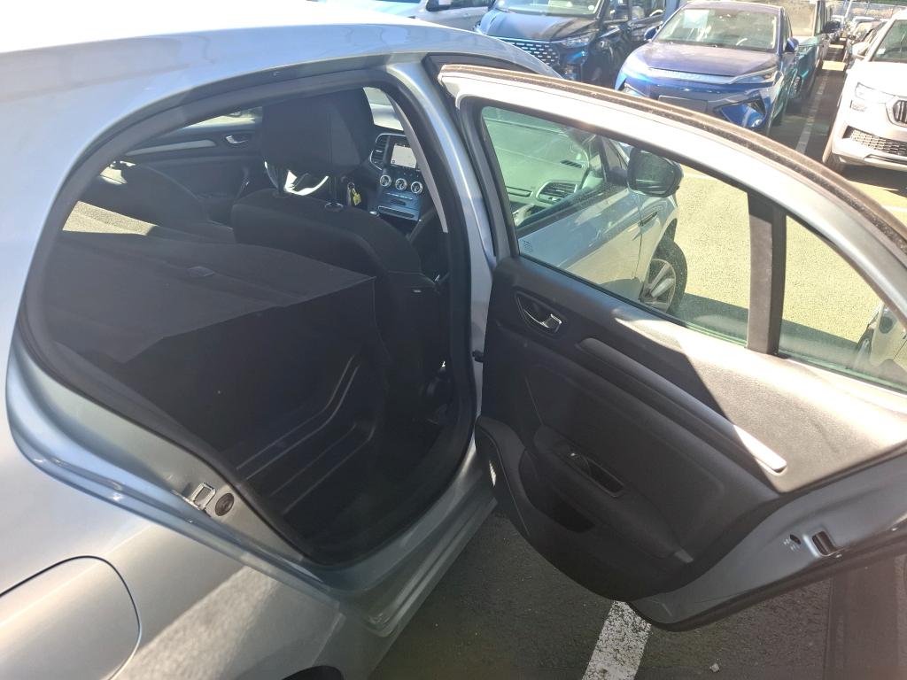 RENAULT MEGANE SOCIETE IV BLUE DCI 115 - 21N AIR NAV 2P 2022
