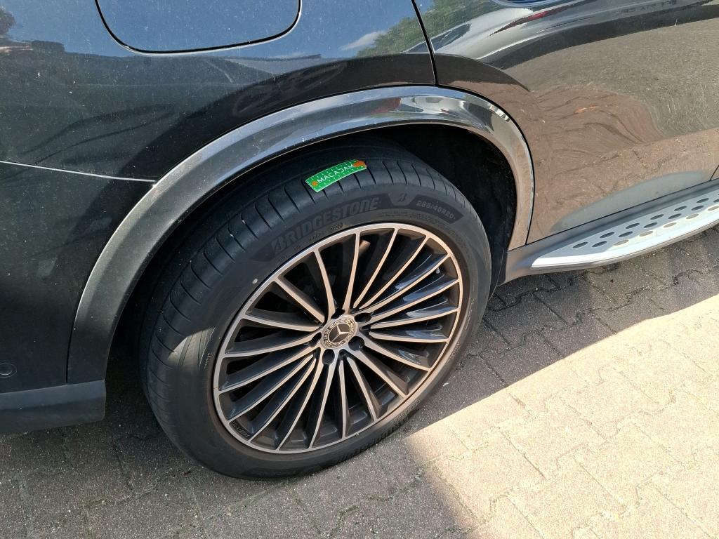 MERCEDES-BENZ GLC 300 de Hybrid EQ 9G-Tronic 4Matic AMG Line 2024