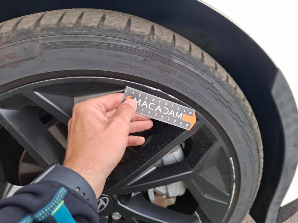 HYUNDAI IONIQ 6 77 kWh HTRAC - 325 ch First Edition 2023