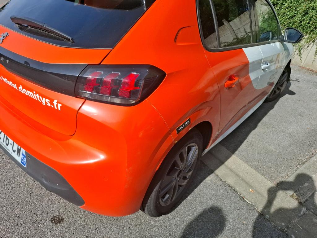 PEUGEOT 208) 208 PureTech 75 S&S BVM5 Style 2022