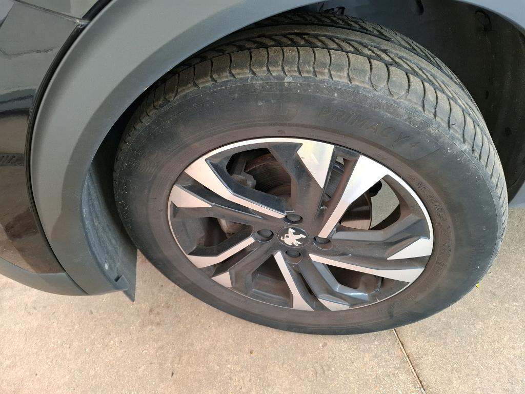 PEUGEOT 2008 BUSINESS PureTech 130 S&S EAT8 Allure 2021