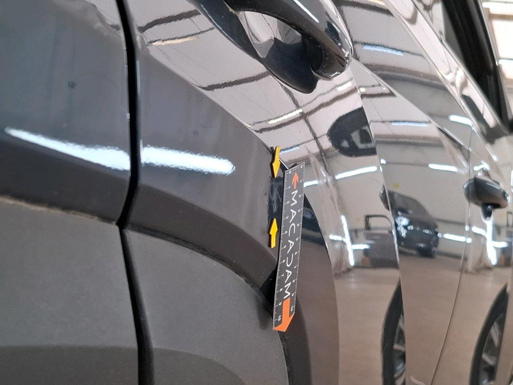 HYUNDAI TUCSON 1.6 T-GDI 230 Hybrid BVA6 Business 2023