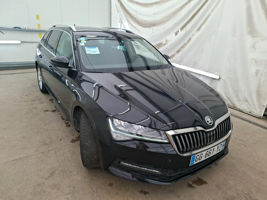 SKODA SUPERB COMBI 2.0 TDI 150 SCR DSG7 Business 2022
