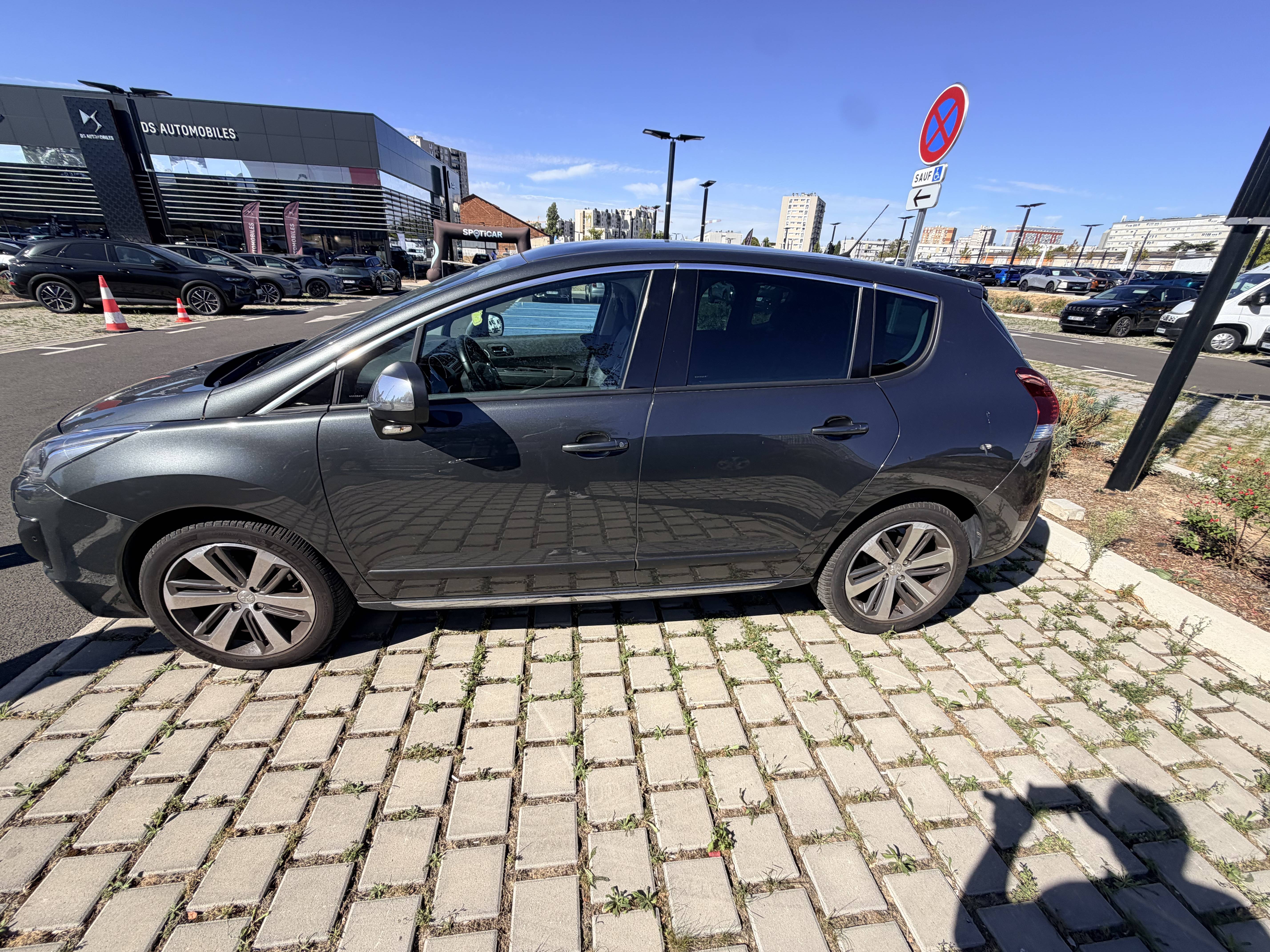 PEUGEOT 3008 1.6 THP 165ch S&S EAT6 Féline Féline 2016