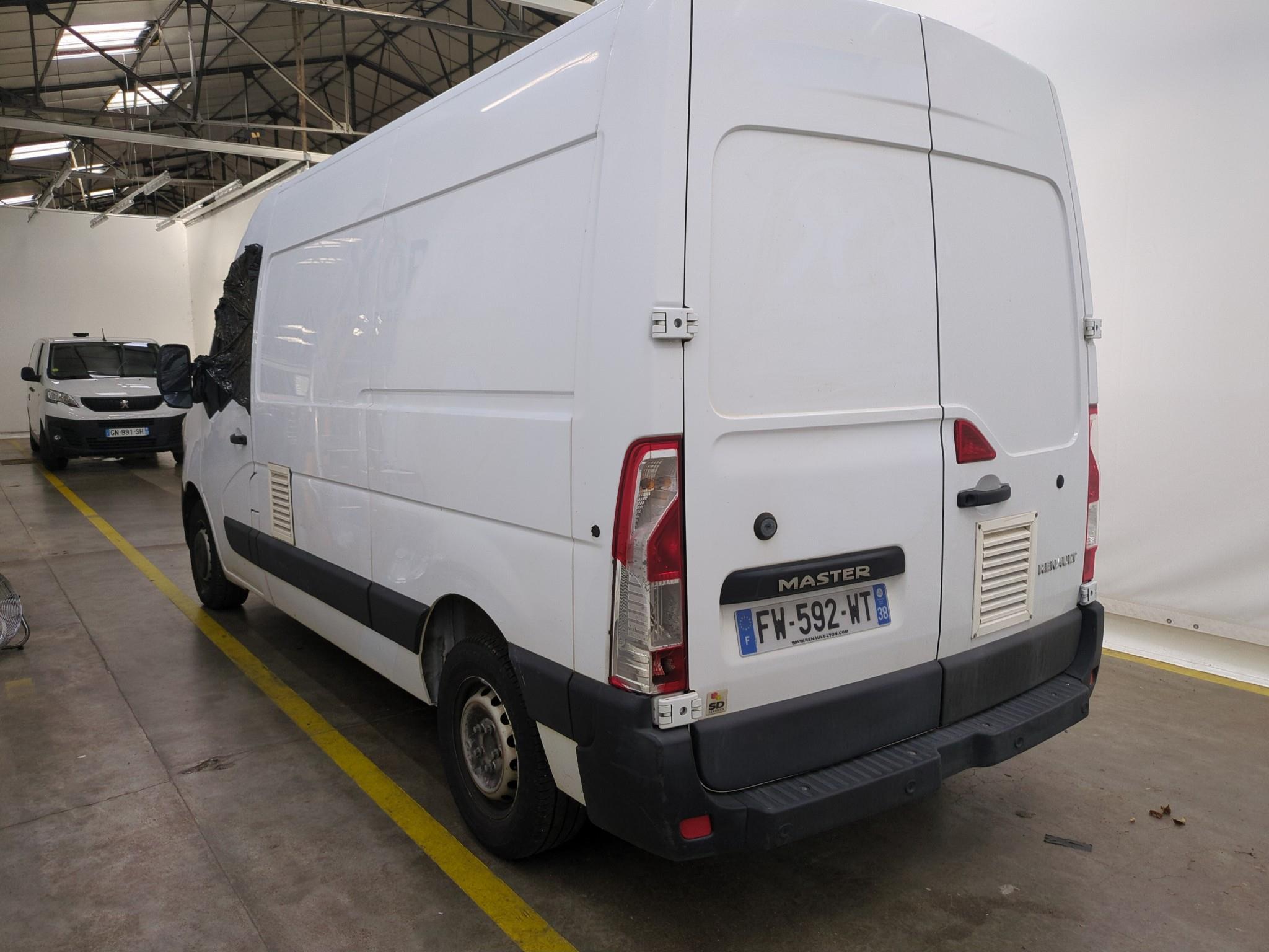 RENAULT MASTER FOURGON FGN TRAC F3500 L2H2 DCI 135 GRAND CONFORT 2021